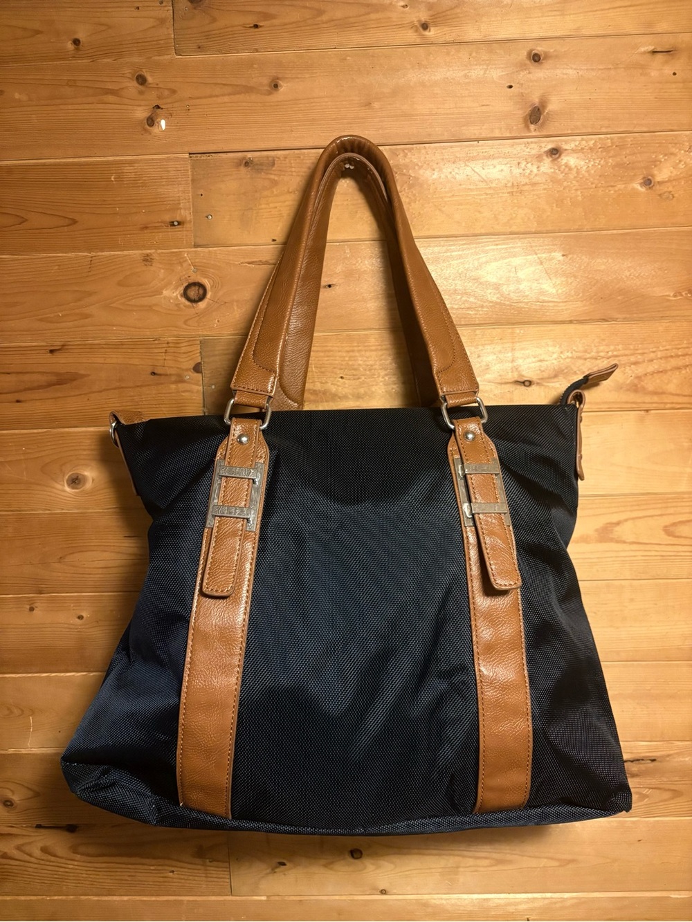Women's navy /Brown Tote Bag Zip Top Double Handles Silver Hardware Solid